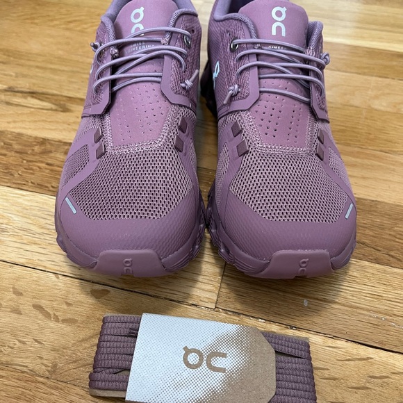 On Women’s Cloud 5 - Picture 7 of 15